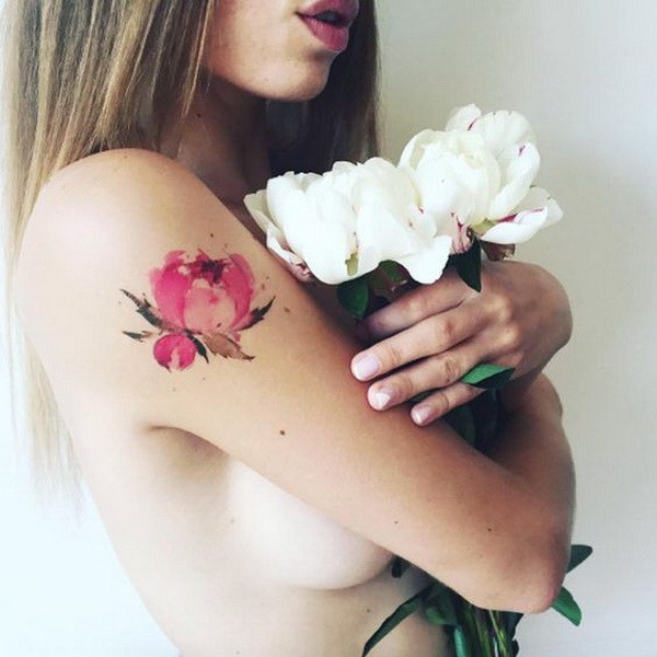 fleurs tatouage idée